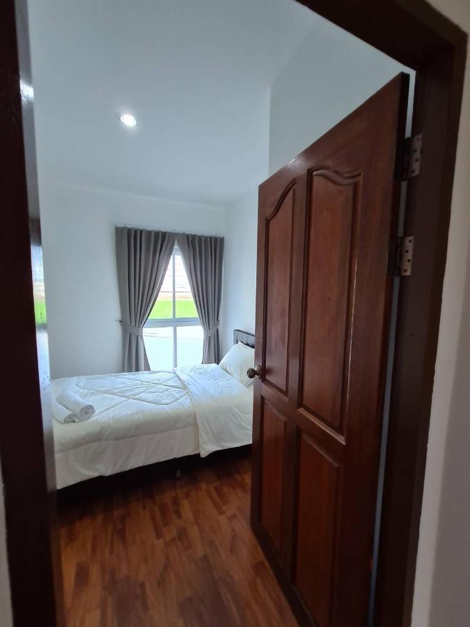 Yyk Holiday Rooms Ban Khlong Krang 外观 照片