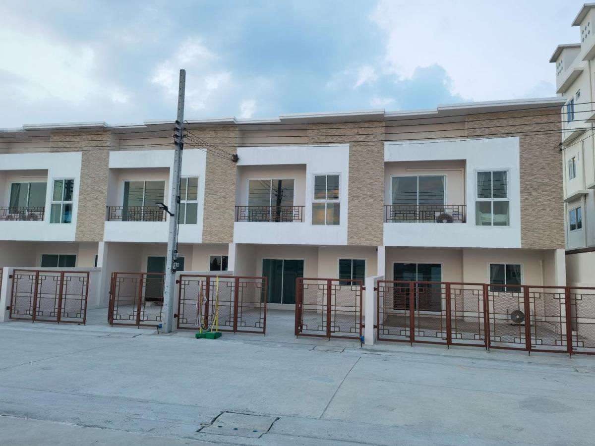Yyk Holiday Rooms Ban Khlong Krang 外观 照片