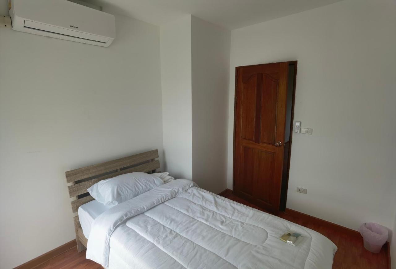 Yyk Holiday Rooms Ban Khlong Krang 外观 照片