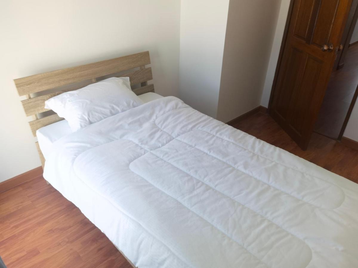 Yyk Holiday Rooms Ban Khlong Krang 外观 照片